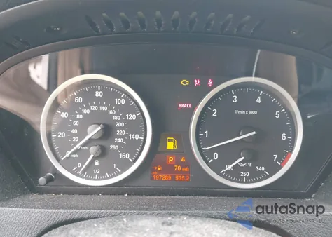 2011 BMW X6 xDrive50I z USA, uszkodzony, nr VIN 5UXFG8C55BLZ95242